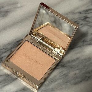 Laura Mercier Highlighting Powder Shade: Rose Glow